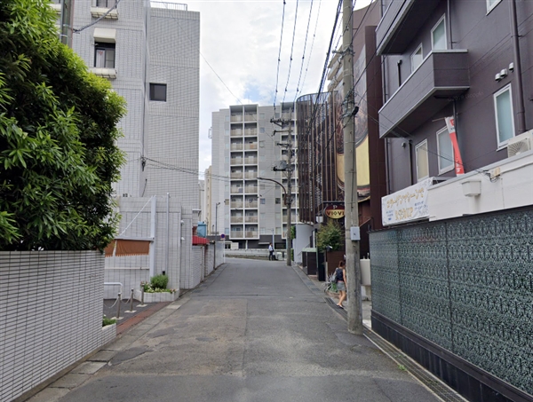 ���c�̗�����ڃX�|�b�g